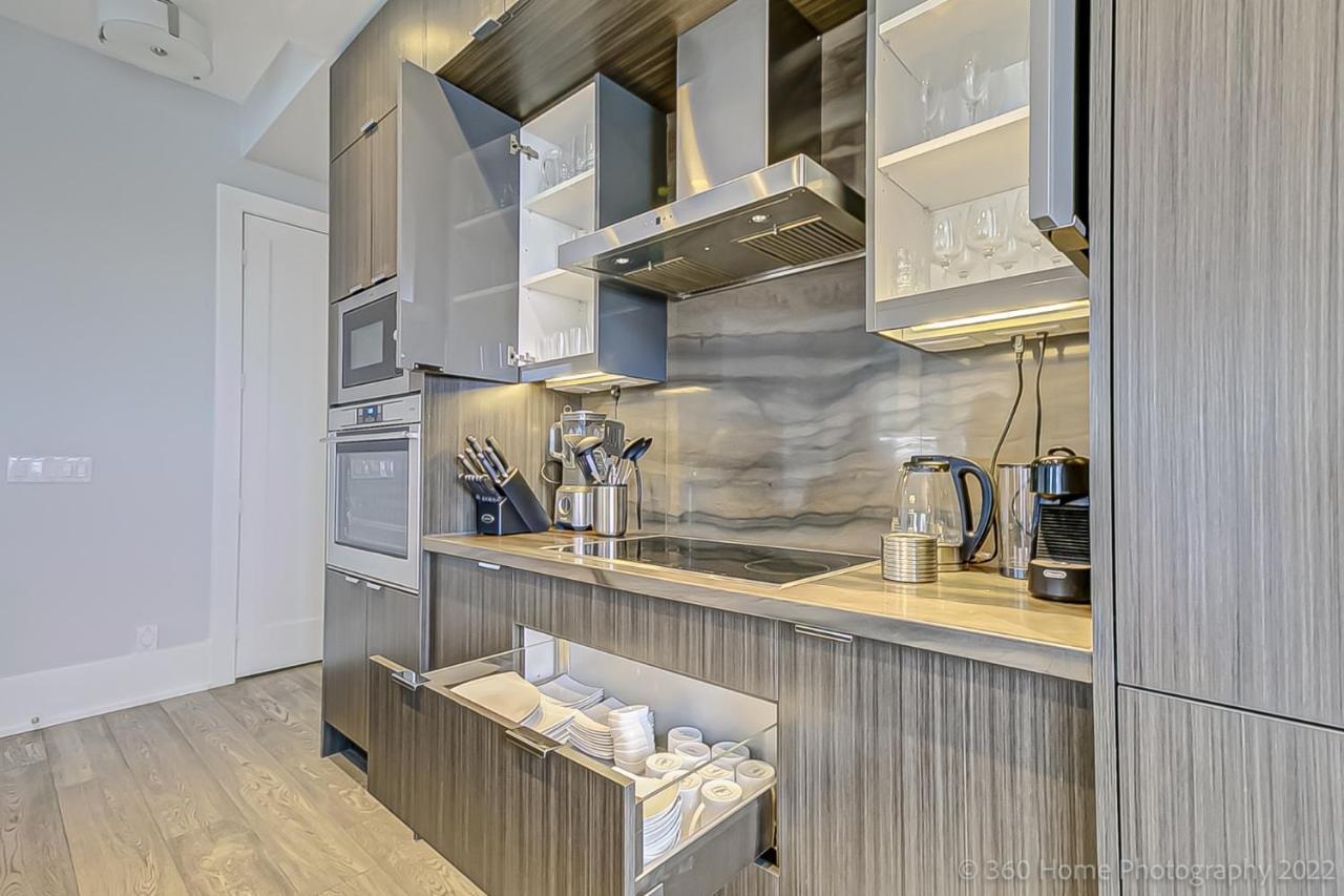 Апартаменты Loft - Entertainment & Financial District Торонто Экстерьер фото